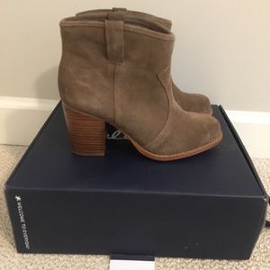 Splendid Booties Lakota NIB New 7.5 brown tan